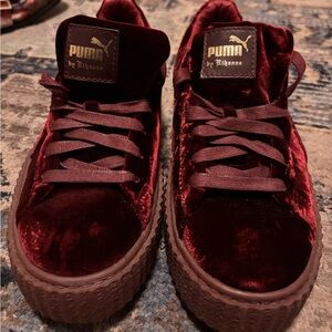 Brand New Never Worn Puma Fenty Creepers Women’s Size 10